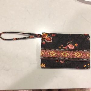Vera Bradley clutch wallet wristlet